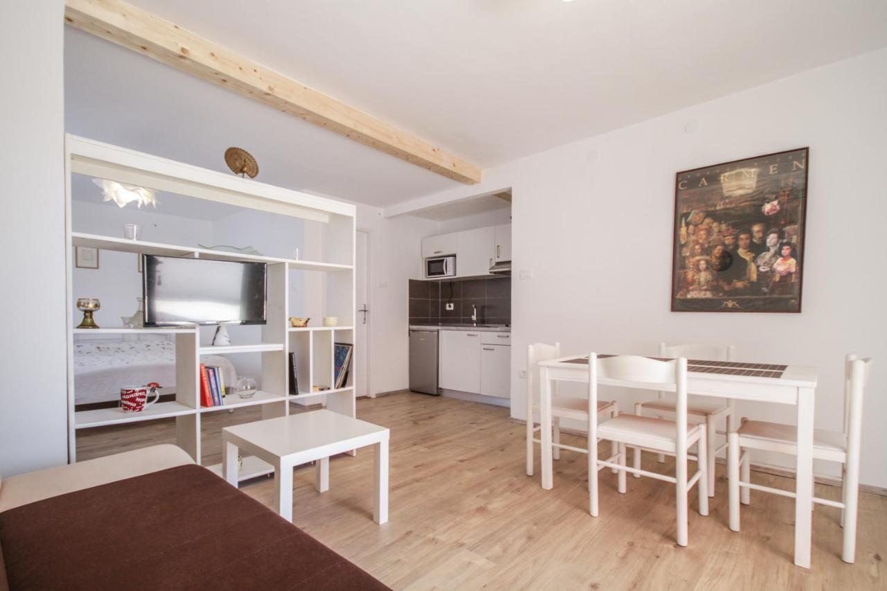 Studio La Boheme Ровинь Экстерьер фото