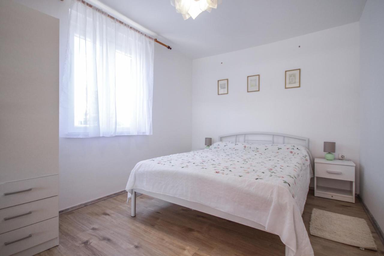 Studio La Boheme Ровинь Экстерьер фото